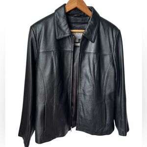 Wilsons Leather Womens Sleek Black Jacket Size Large